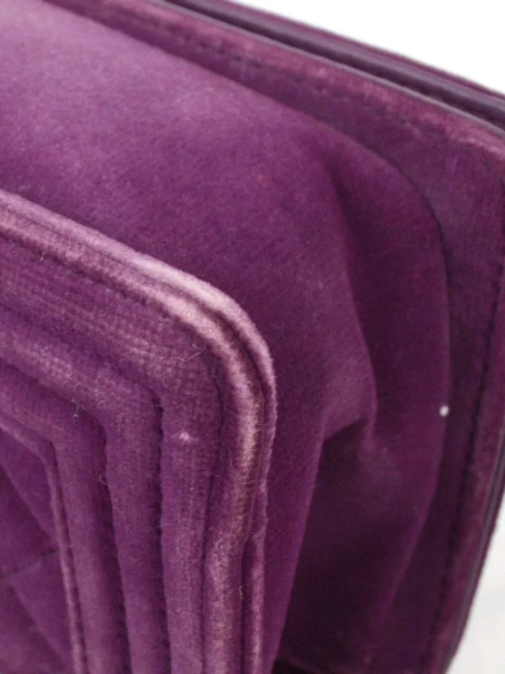 Boy Chanel Purple Velvet Small Chain Shoulder Bag XX05033